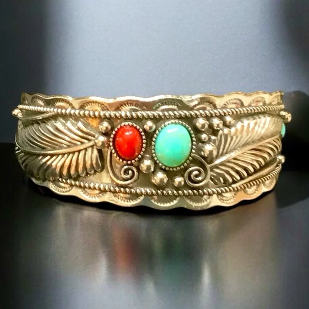 💥2/$24 or 3/$30💥 Boho western chic silver fashion bracelet NWT - Picture 1 of 8